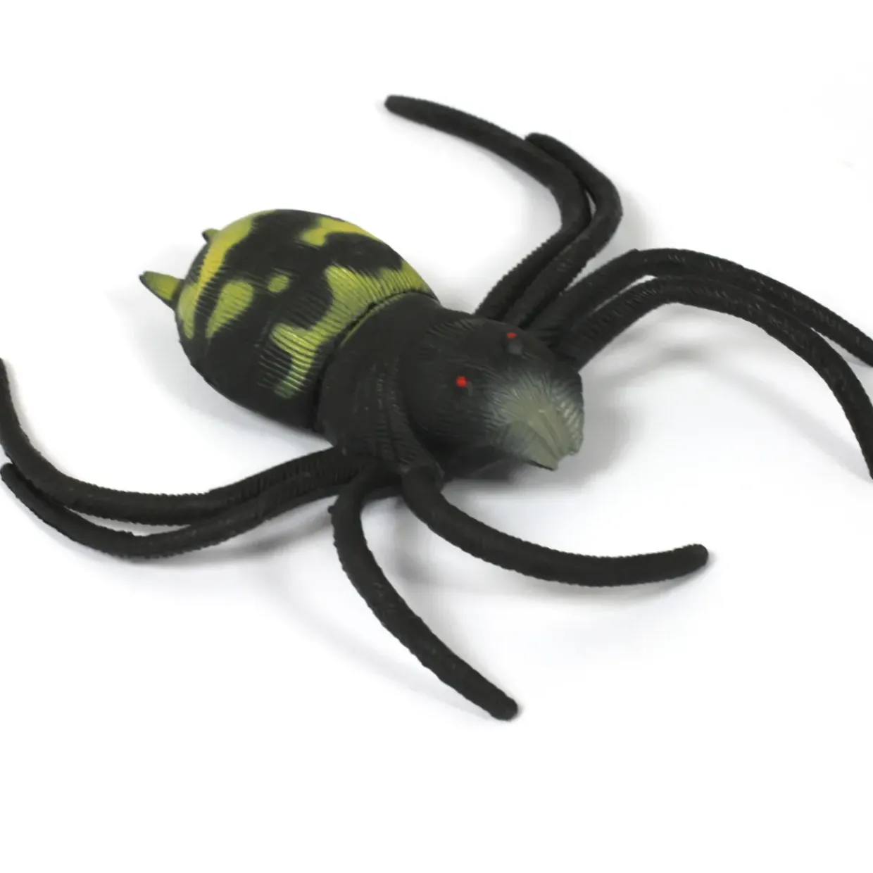 Medium Minibeast Insects 8pcs - Realistic Detailing & Durable